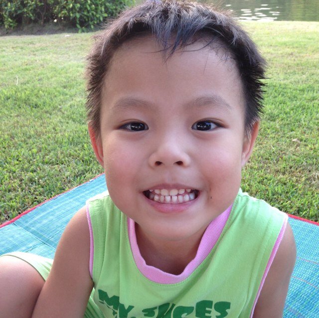 puengmonchisa's profile picture. 