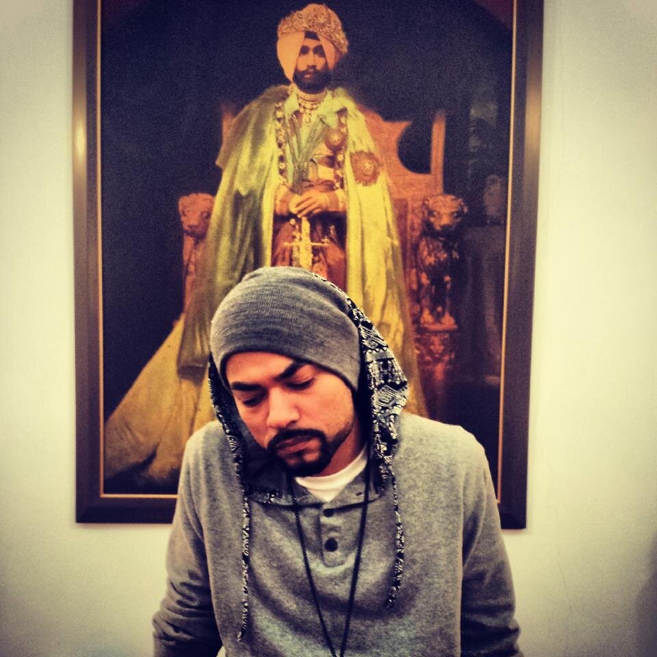 SinPrabhsimran's profile picture. die hearted fan of bohemia