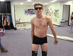can niall just luv meh.
