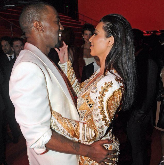 Fan page for the moat beautiful women in the world. Kim Kardashian
