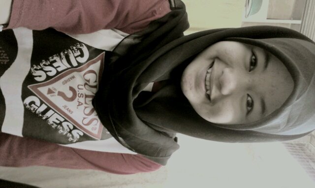 Hye All:)My NAME Is Weny Avrillha Firdaus. . .Born::22 april 1997. . if u follow ME,,i will follow u back  InshaaAllah :D