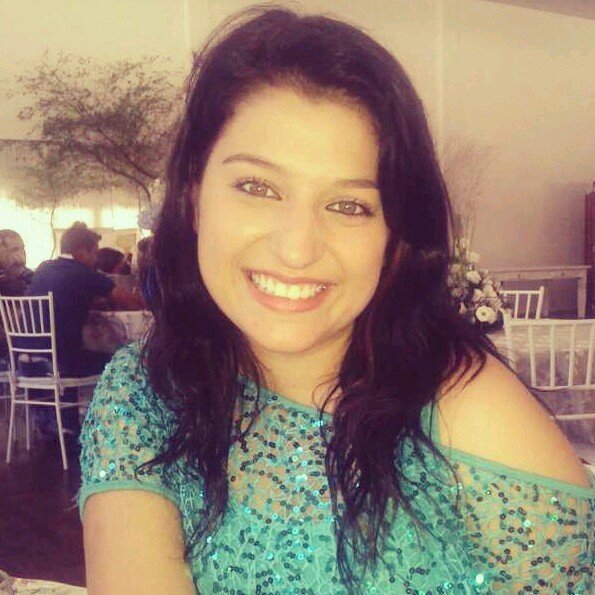 karineprates22 Profile Picture