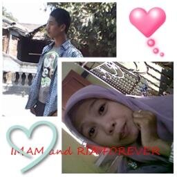 My name Nosa Yuria Rosida. You can call me Nosa. My home is in Genengsono. I really love my family