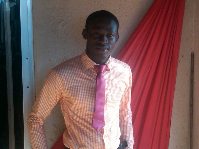 Cool and gentle, but don't like cheatin. I love arsenal fc