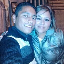 soy un hombre felizmente casado con 2 hijos hermosos y pues me gusta mucho salir con mi familia al cine, jugar fut bol y escuchar musica.