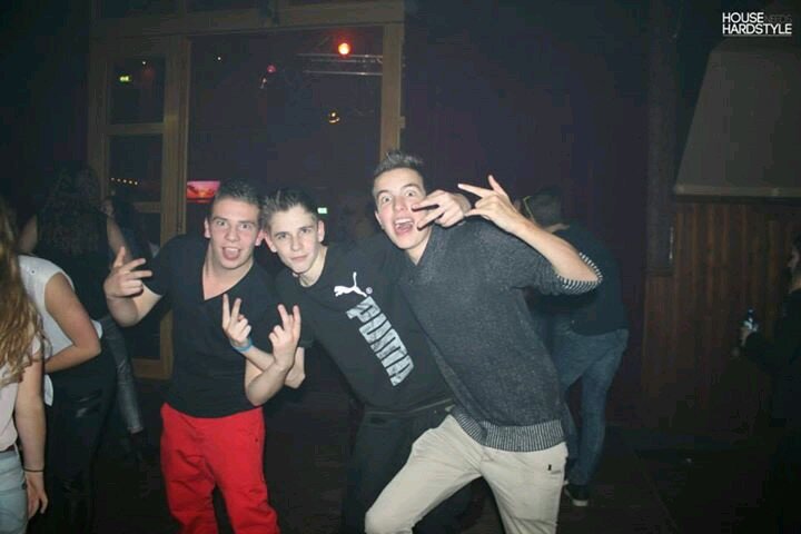 feyenoorderboy's profile picture. music is art