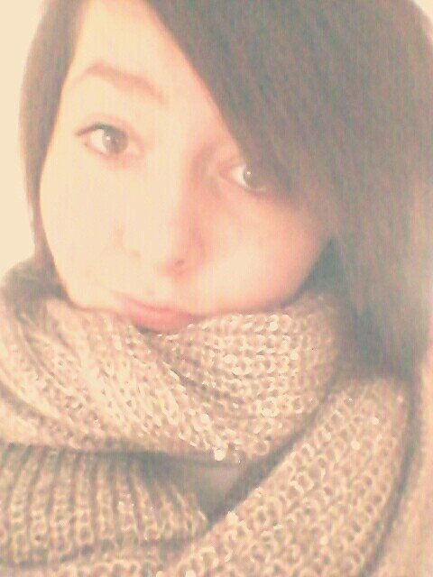 TinaKern3's profile picture. peace