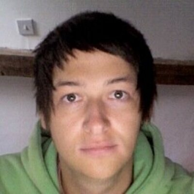 Profile Picture of Pearly Roach (@CandiHughes2) on Twitter