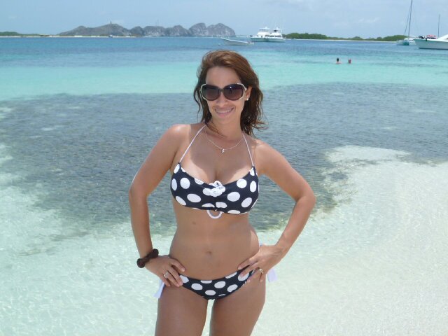 valitasuarez's profile picture. Emprendedora, optimista. Especialista en mercadeo e imagen corporativa. Amplia experiencia en eventos especiales y redes sociales. Enfok2.