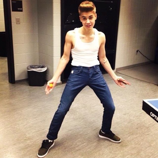 Ariana is perfect. Belieber✌