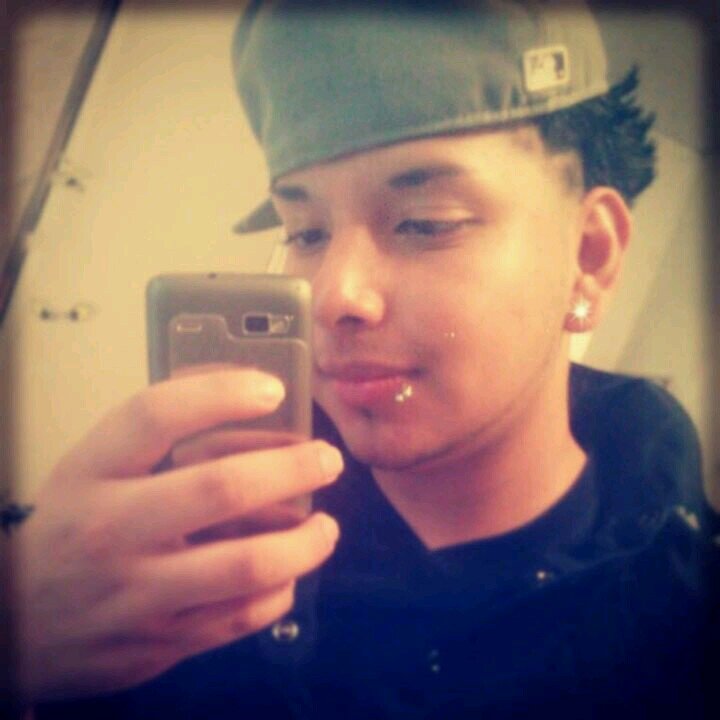 HighLifeee_420's profile picture. 