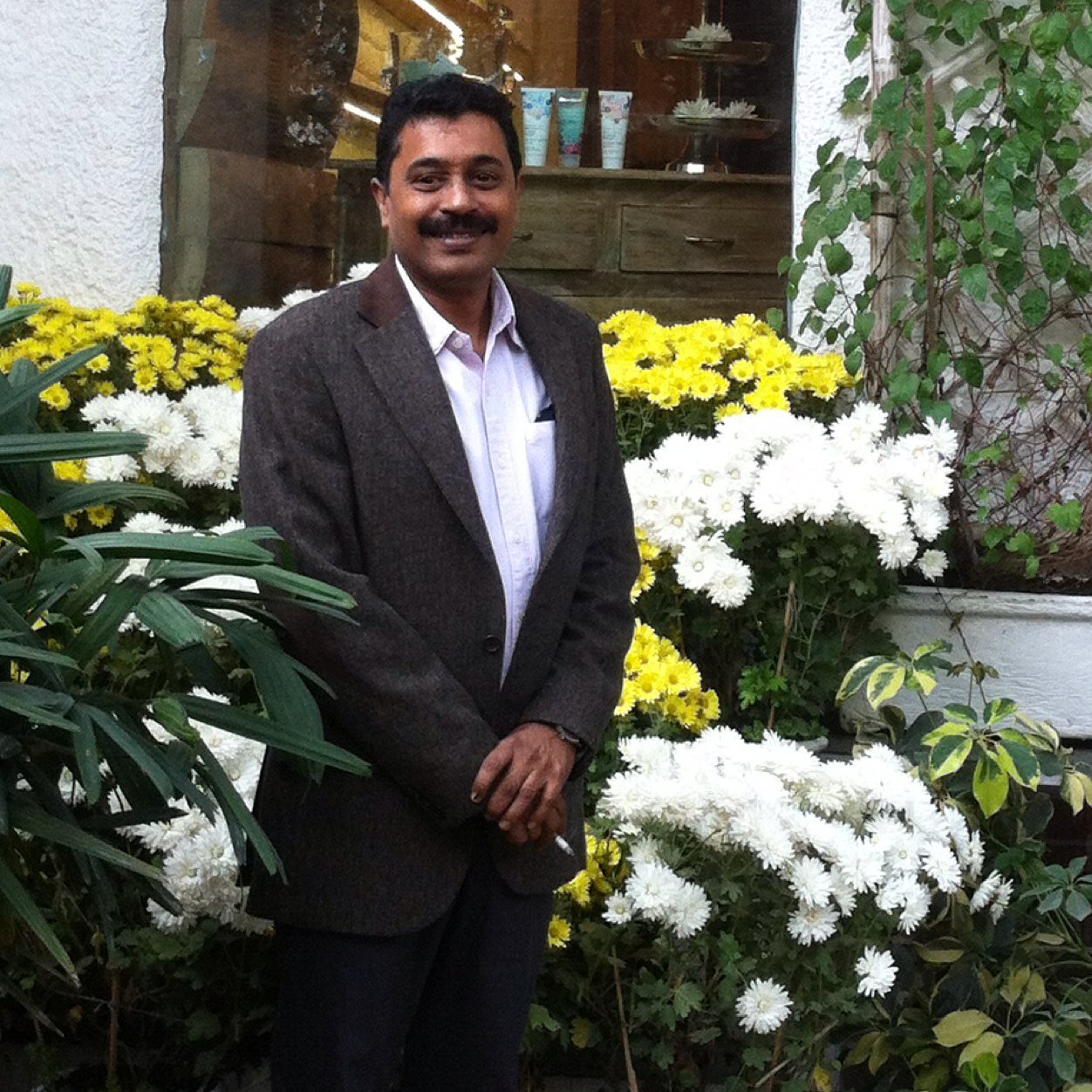 gopsfeb's profile picture. Follows Chelsea FC, Roger Federer, Chennai Super Kings