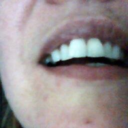 lazymargarita's profile picture. Traductora y correctora de textos.  Luthierana, coreuta soprano, melómana.