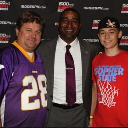 MLB, NBA, NFL Card Collector