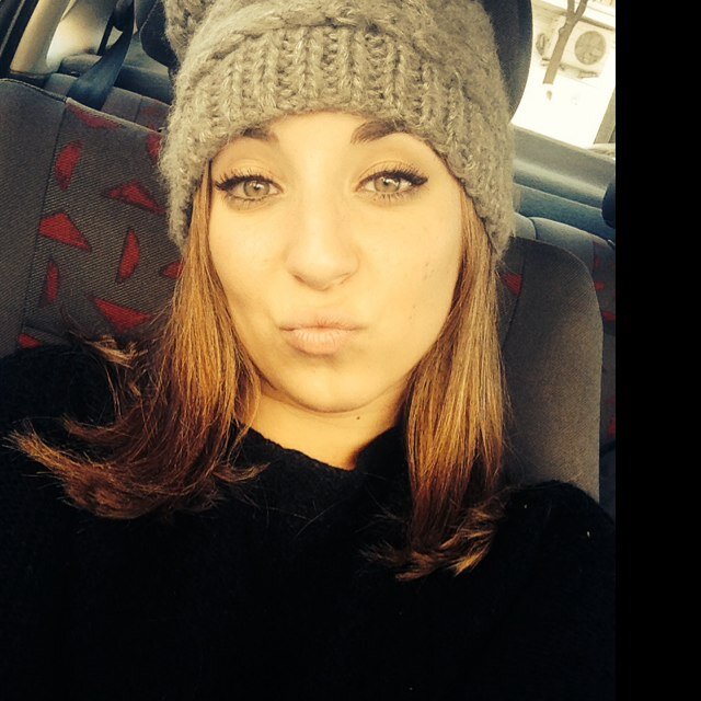 nerealago's profile picture. ✌️✌️