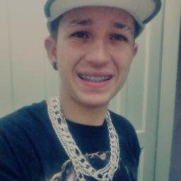 ah , um ai ;*