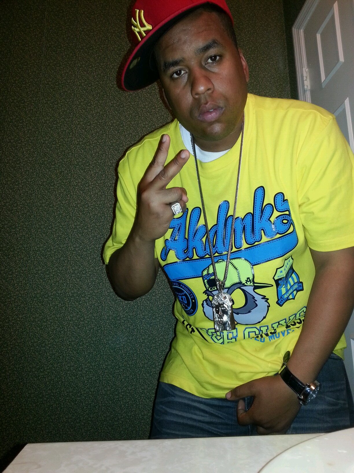 wightbronx's profile picture. marketing and management.