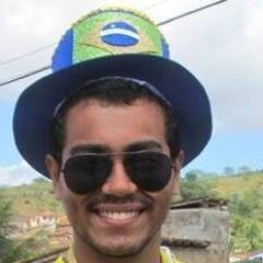 Quem tem um amigo, mesmo que um só, não importa onde se encontre, jamais sofrerá de solidão; 
poderá morrer de saudades, mas não estará só.