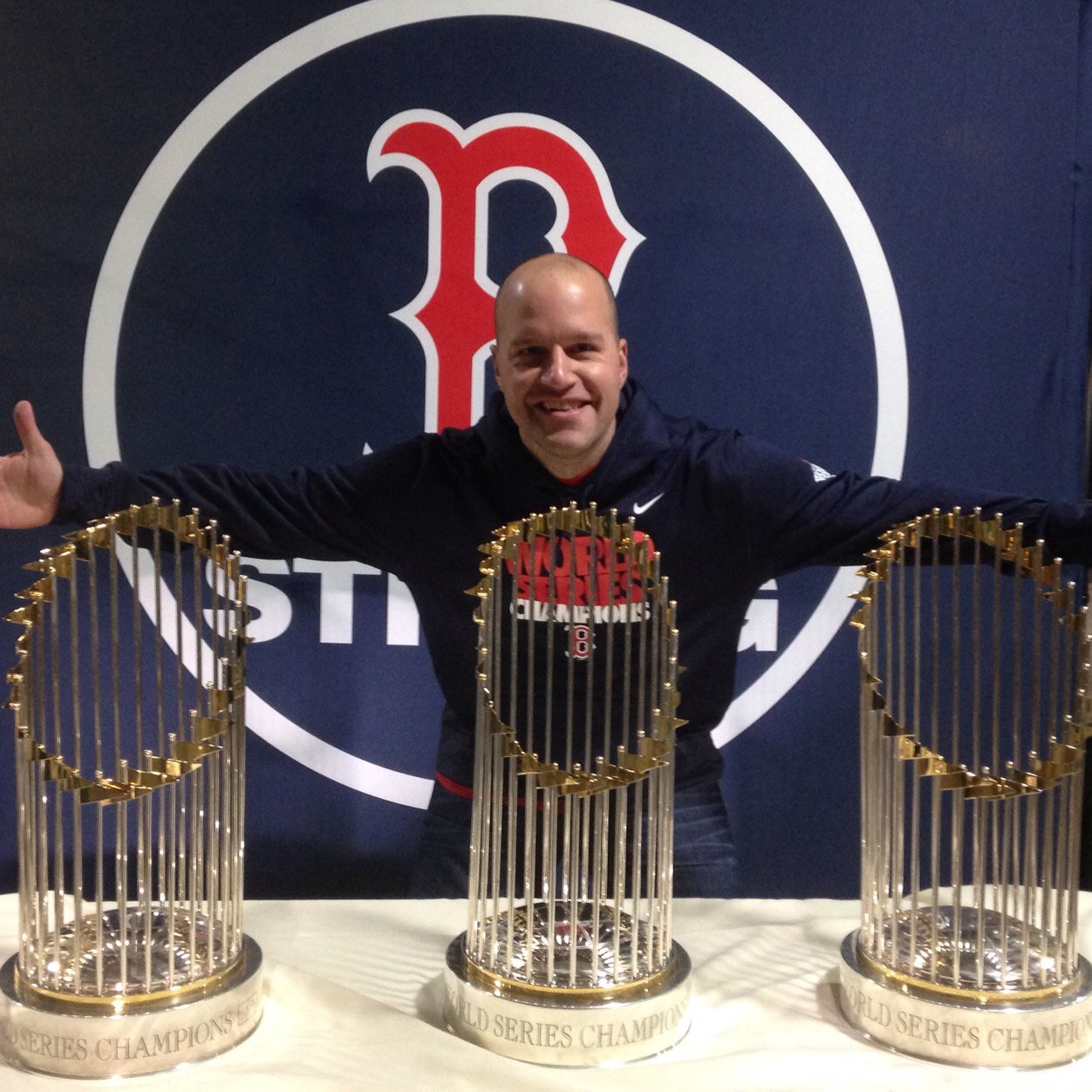 rmasterpol's profile picture. I'm a lucky man To count on both hands The ones I love