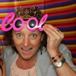 meloyell's profile picture. 