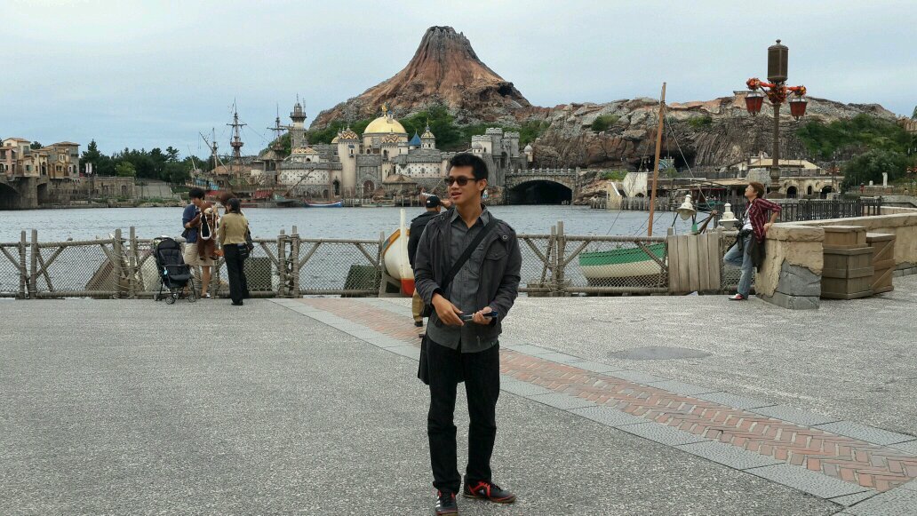 MiciAjah's profile picture. 