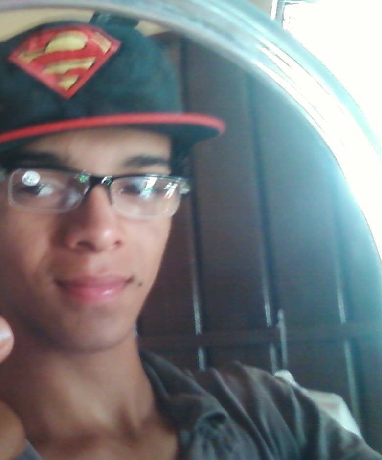facebook https://t.co/uU072uYfwK     me segue la ou me adiciona se preferir eu aceito todos