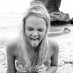 Kimrushers's profile picture. Nice to tweet you