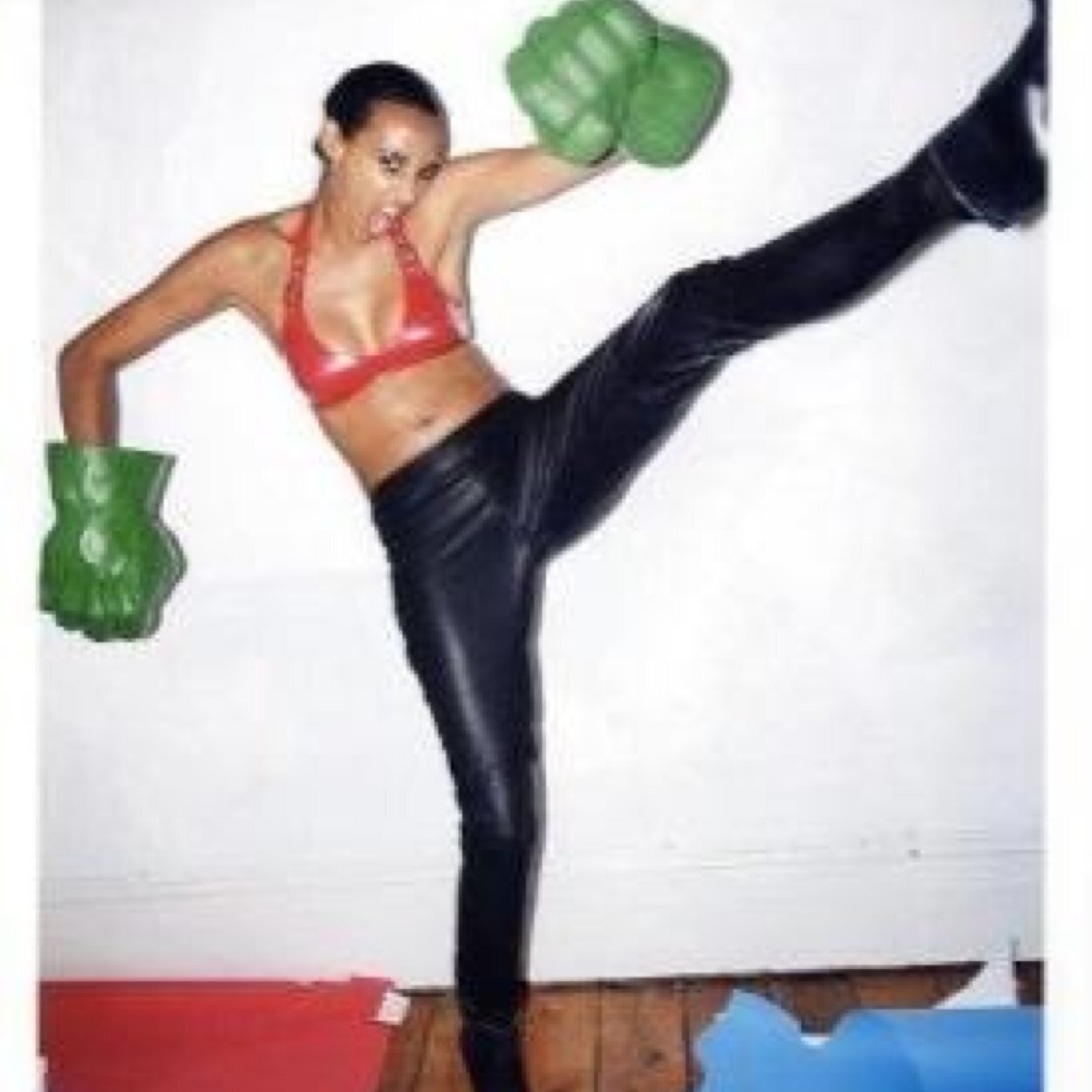 RobynBrightSky's profile picture. jack of some trades.. well, no trades really, bit of posing and presenting stuff on the tele. Wouldn't mind being a Care Bear