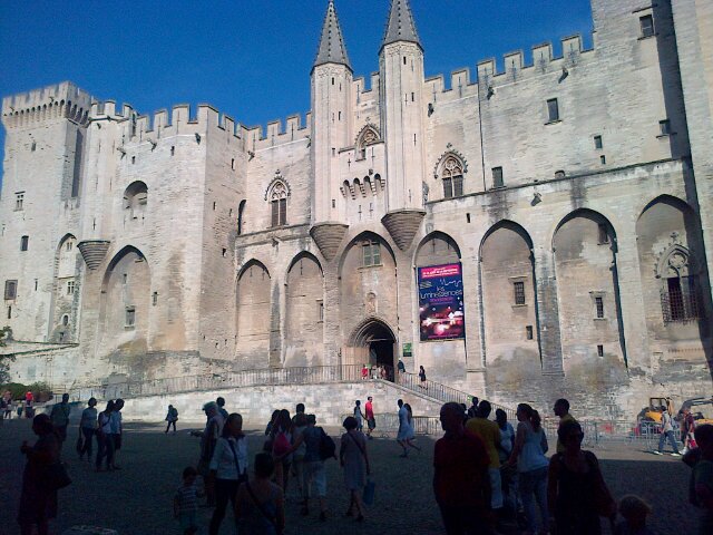 DroiteSociale84's profile picture. 