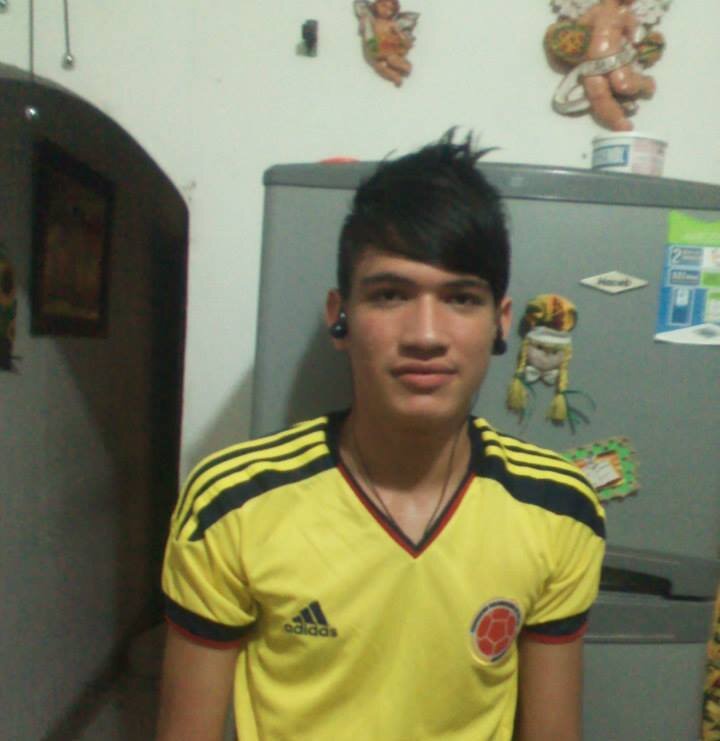 Jjeje Holis por aki estube Yo .... Te Quiero Amigo Att :Camila 3