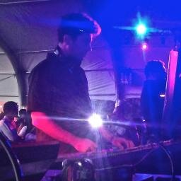 Audio Engineer - Mixer - Tour Manager. Studio/Live/Post. In music there is no right or wrong, only phase. He/him https://t.co/XRfuhpwNvo