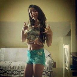 Directioner forever s2     (segue? sigo de volta)