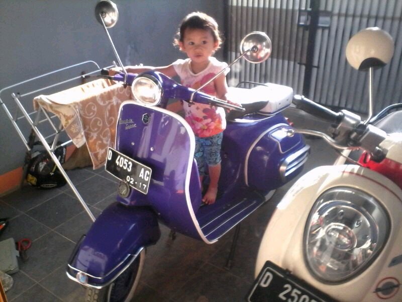PratamaIrham's profile picture. Civic 1st Gen owner, vespa 1970 rider , Choppy Cub ,  suami dari @idznizhahrina, papa dari Kirana