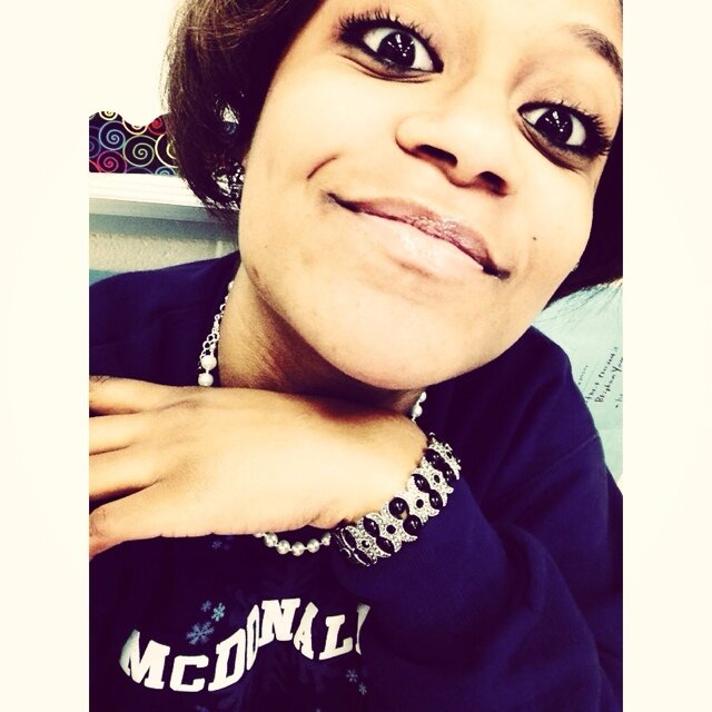 i n s t a g r a m : @kaayym 

r.i.p mommy , i love you ❤