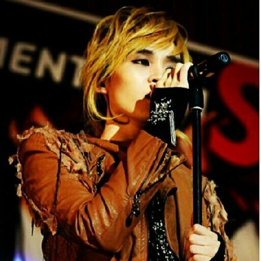 Fanbase RESMI Makassar,SUPPORT @FAMEidol and @XingHermina.
Followed by @XingHermina @AmaxingOfficial

Admin : @Miss_Nirwana