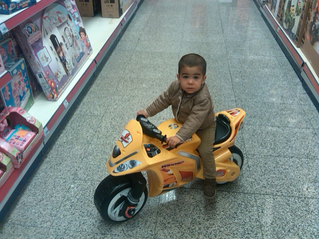 josecarlos46bor's profile picture. 