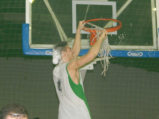 - Jugador de Basquet - Personal Trainer
PIN:2A3355AD