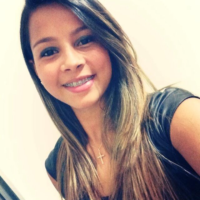 Pra vc q me deseja o mal, eu desejo o bem... Afinal, cada um oferece aquilo q tem...