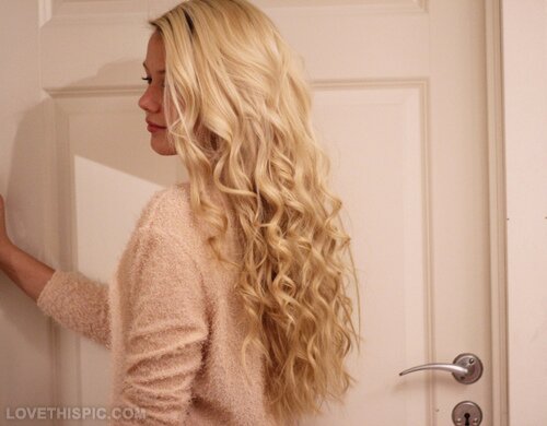 every one loves an italian girl, and every one loves a blonde, why not be both?