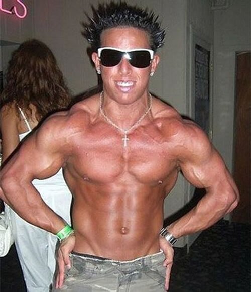 Just your typical douchebag.