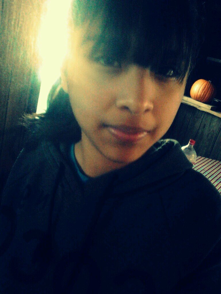 16 yrs old,  I follow back! Make every day count