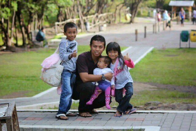 mas Pungky, my wife and krucils
