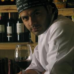 ...Amante del vino... Propietario en LE' MONT catering y eventos... Una vida con Propósito.. Siempre de la mano del mejor guía: DIOS.