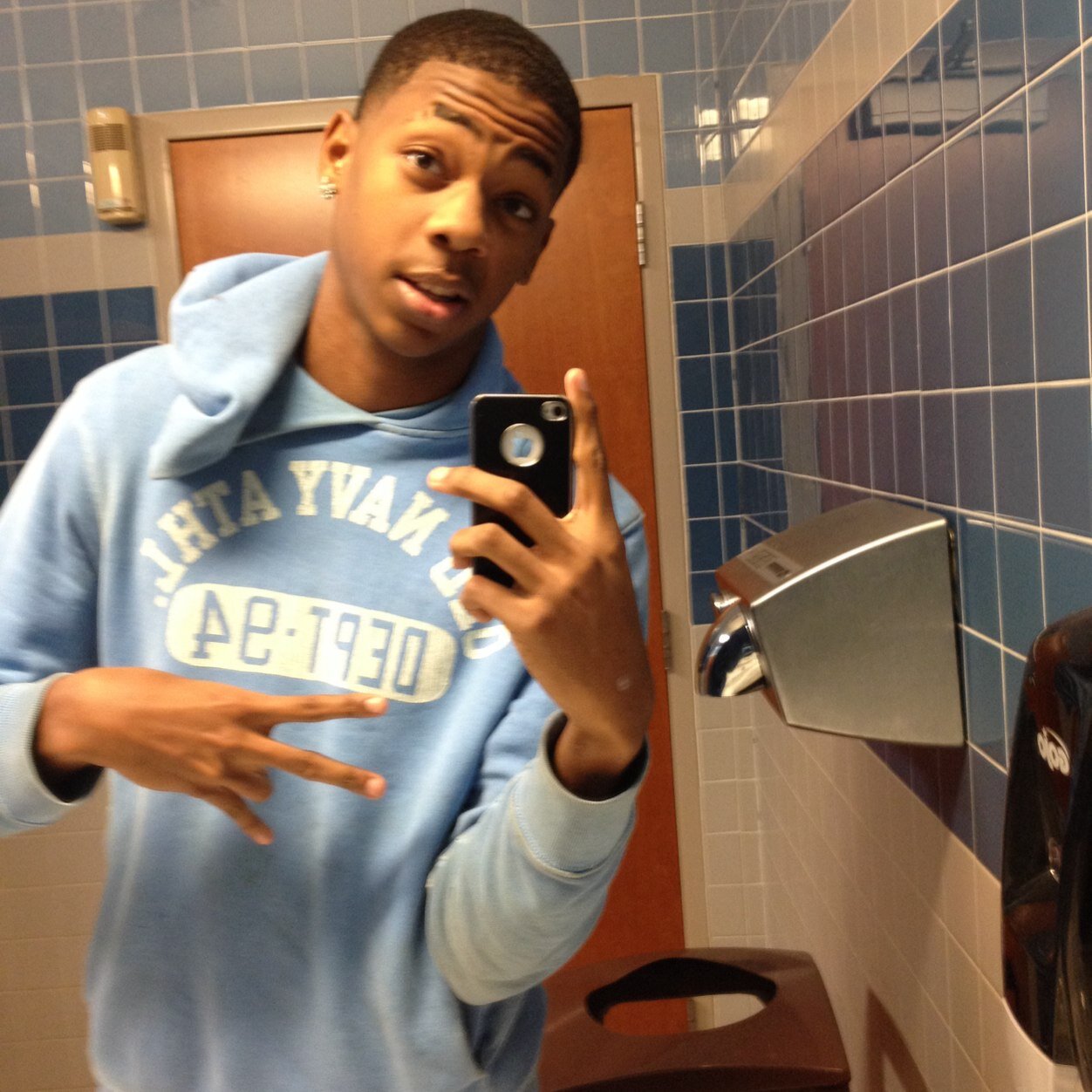Im new to this , follow me .