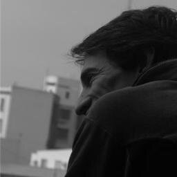 Periodista. Tecleador. Lector de lo ajeno.