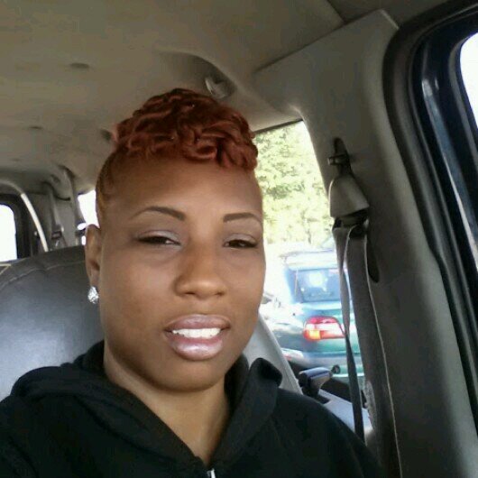 dawnielvsdede's profile picture. 