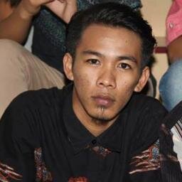 YhogiePranata's profile picture. Poyo Pranata Lanyu • 08-11-1992 • 21 my age yaa • ♥ Papi Jesus, ♥Family, ♡• Ibrani 10:35 •PPGT & SMGT JMR •