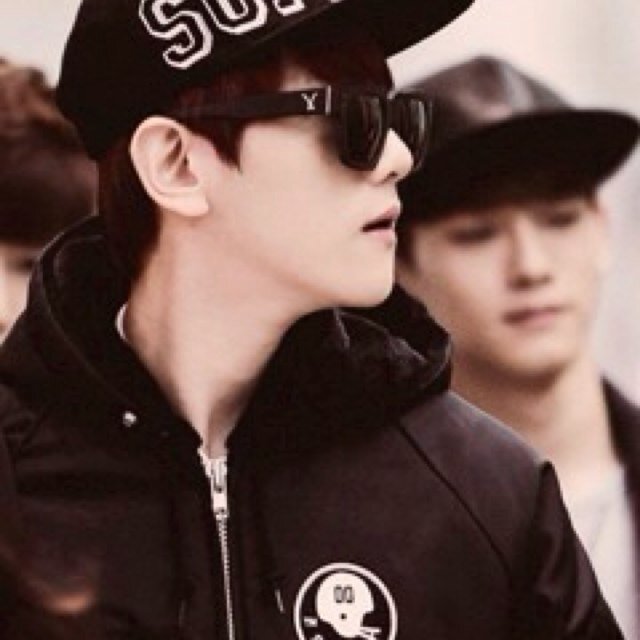jailed @sh__bxekbxek #EXOUnity english and spanish only.