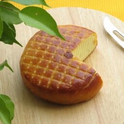 原材料、製造方法にこだわり続けて15年。手作りスモークチーズ、変わった燻製食品を作ってます。https://t.co/nC2ASOdpqU