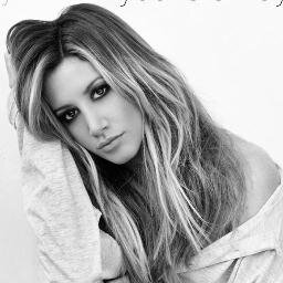 5SOS, Selena Gomez, Miley Cyrus, Ashley Tisdale, 1D, Justin Bieber. Seguime y Te Sigo